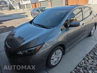 2025 Nissan LEAF S