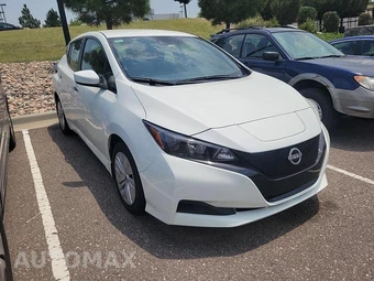 2025 Nissan LEAF S - miniatura 3