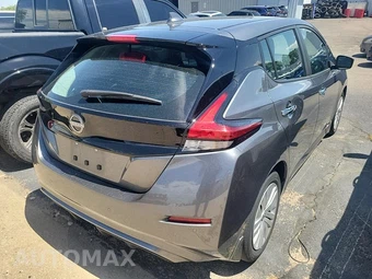 2025 Nissan LEAF S - miniatura 5