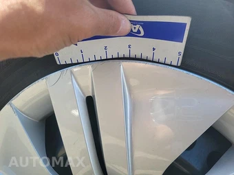 2025 Nissan LEAF S – miniatura 23