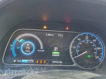 2025 Nissan LEAF S – miniatura 13