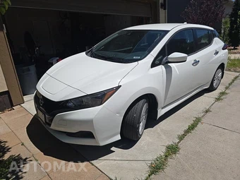 2025 Nissan LEAF S