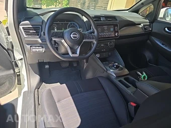 2025 Nissan LEAF S - miniatura 12