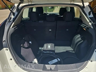 2025 Nissan LEAF S - miniatura 17