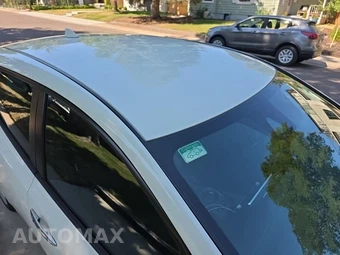 2025 Nissan LEAF S – miniatura 10