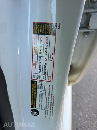 2025 Nissan LEAF S – miniatura 9