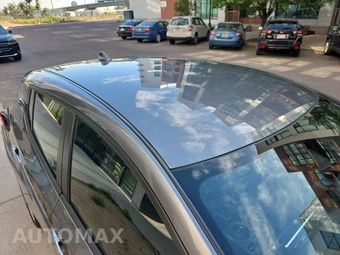 2025 Nissan LEAF S – miniatura 10