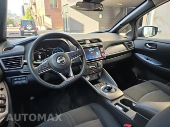 2025 Nissan LEAF S – miniatura 12