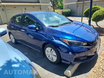 2025 Nissan LEAF S – miniatura 4