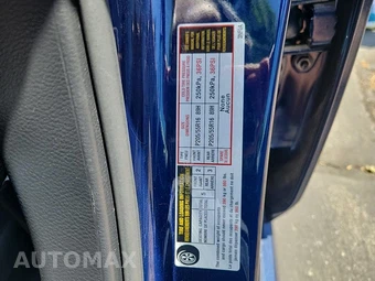 2025 Nissan LEAF S – miniatura 9