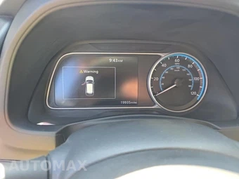 2025 Nissan LEAF SV PLUS - miniatura 13