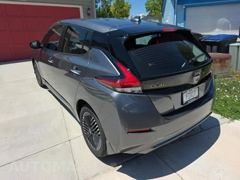 2025 Nissan LEAF SV PLUS - miniatura 7
