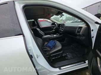 2025 Nissan Pathfinder Platinum – miniatura 18