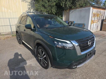 2025 Nissan Pathfinder Platinum - miniatura 3