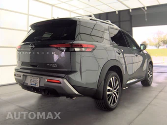 2025 Nissan Pathfinder Platinum - miniatura 4
