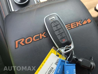 2025 Nissan Pathfinder Rock Creek – miniatura 5