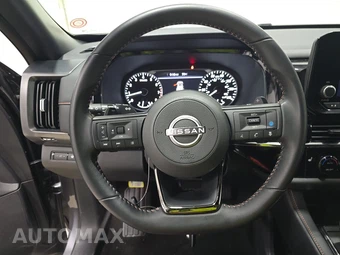 2025 Nissan Pathfinder Rock Creek - miniatura 10