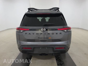 2025 Nissan Pathfinder Rock Creek - miniatura 5