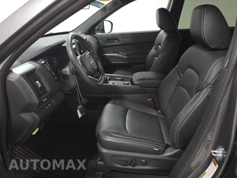 2025 Nissan Pathfinder Rock Creek - miniatura 7