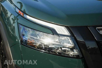 2025 Nissan Pathfinder Rock Creek - miniatura 10