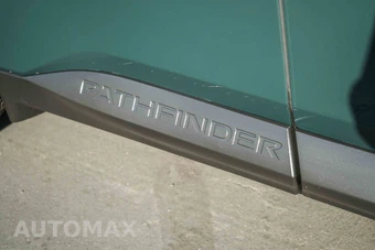 2025 Nissan Pathfinder Rock Creek - miniatura 8