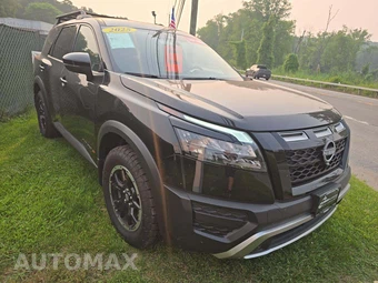 2025 Nissan Pathfinder Rock Creek – miniatura 4