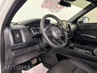 2025 Nissan Pathfinder Rock Creek - miniatura 10