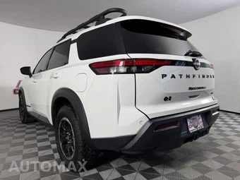 2025 Nissan Pathfinder Rock Creek - miniatura 26