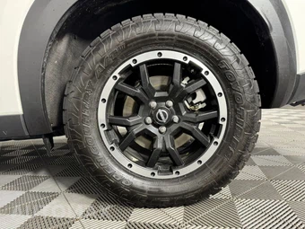 2025 Nissan Pathfinder Rock Creek - miniatura 45