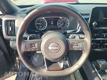 2025 Nissan Pathfinder Rock Creek – miniatura 10