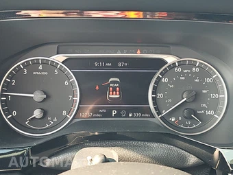 2025 Nissan Pathfinder Rock Creek – miniatura 12