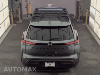 2025 Nissan Pathfinder Rock Creek – miniatura 5