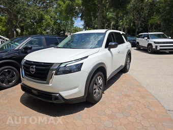 2025 Nissan Pathfinder S