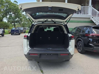 2025 Nissan Pathfinder S – miniatura 15