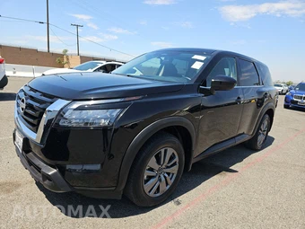 2025 Nissan Pathfinder S
