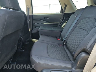 2025 Nissan Pathfinder S – miniatura 13