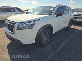 2025 Nissan Pathfinder S
