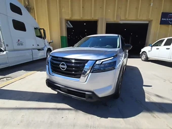 2025 Nissan Pathfinder S