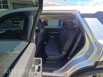 2025 Nissan Pathfinder S – miniatura 10