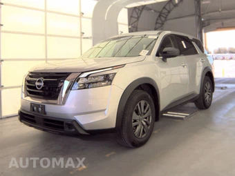 2025 Nissan Pathfinder S