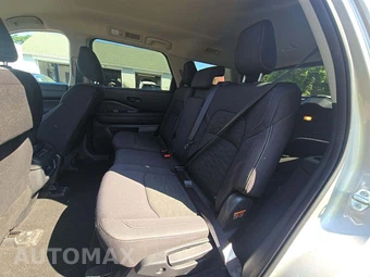 2025 Nissan Pathfinder S – miniatura 13