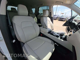 2025 Nissan Pathfinder SL - miniatura 19