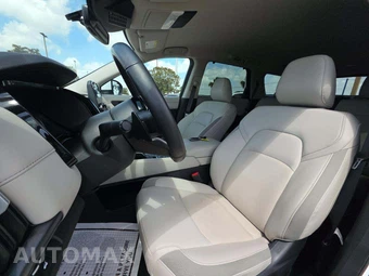 2025 Nissan Pathfinder SL - miniatura 6