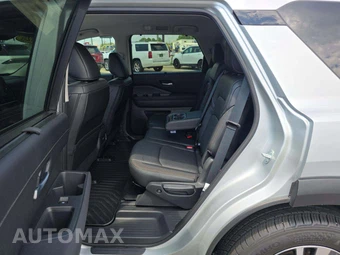 2025 Nissan Pathfinder SL - miniatura 10