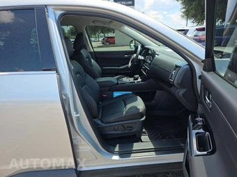 2025 Nissan Pathfinder SL - miniatura 16