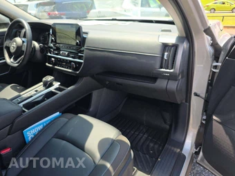 2025 Nissan Pathfinder SL - miniatura 17