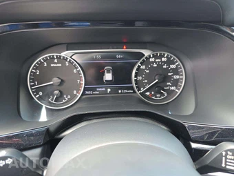 2025 Nissan Pathfinder SL - miniatura 6
