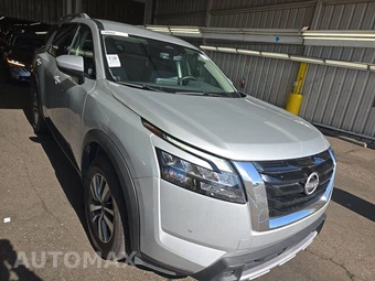 2025 Nissan Pathfinder SL – miniatura 3