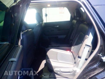 2025 Nissan Pathfinder SL – miniatura 8