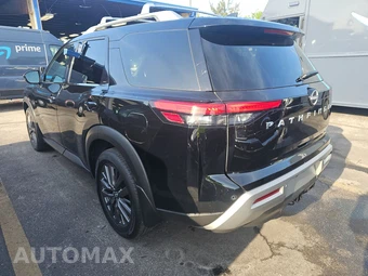 2025 Nissan Pathfinder SL – miniatura 6